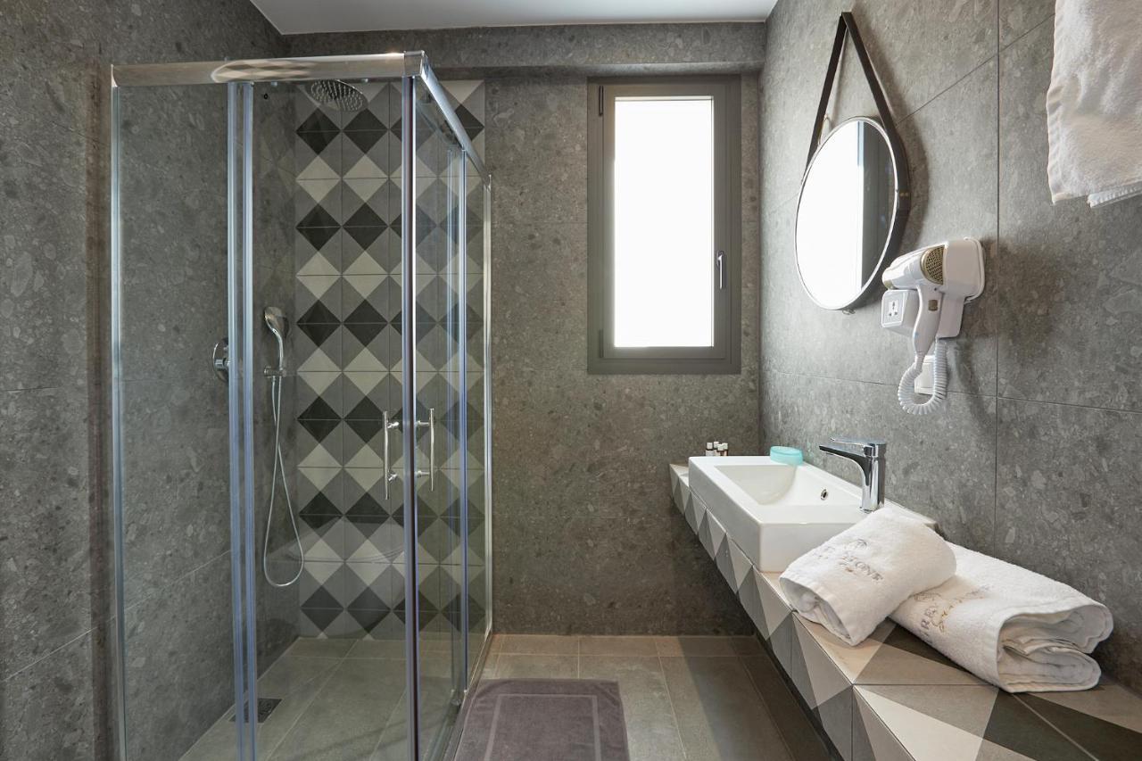 Greystoneapartments Paralia Dionisiou Exterior foto